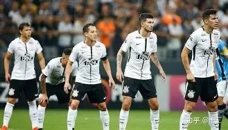 斯特林家中,惊魂夜,名门望族遭,皇冠·体育,HG官方,CROWNSPORTS,皇冠体育官网,HG体育平台,皇冠即时比分,皇冠数据,皇冠APP,皇冠娱乐,皇冠竞猜